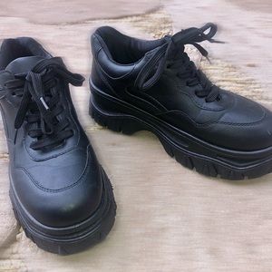 Dollskill/Bamboo “night pop platform”